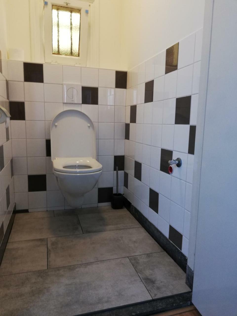 B&B Het Oude Postkantoor Yerseke Bagian luar foto